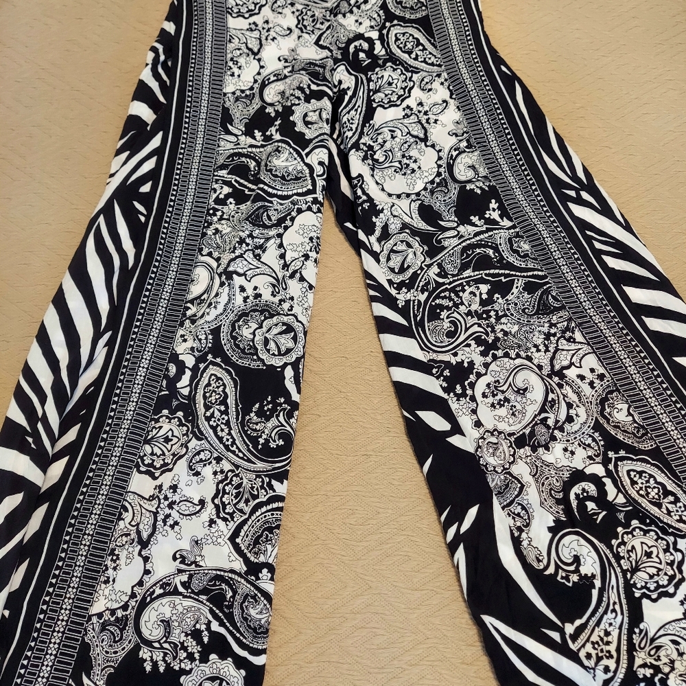 Black and White Paisley La Blanca Palazzo Style Pants
